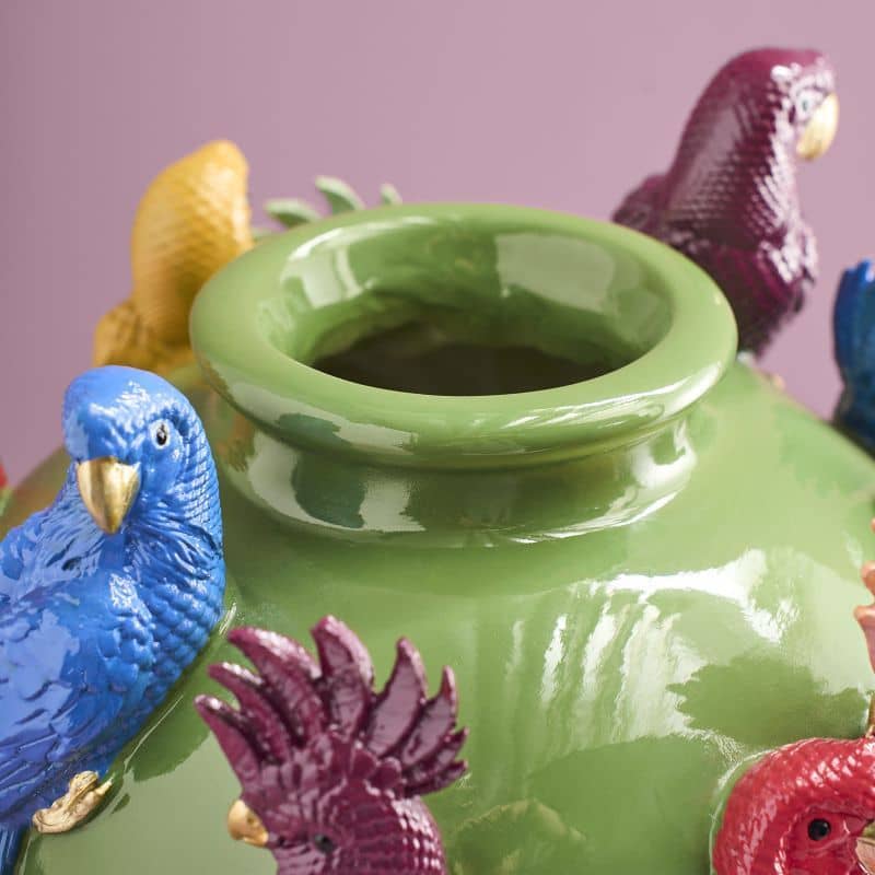 Green Vase, Parrots